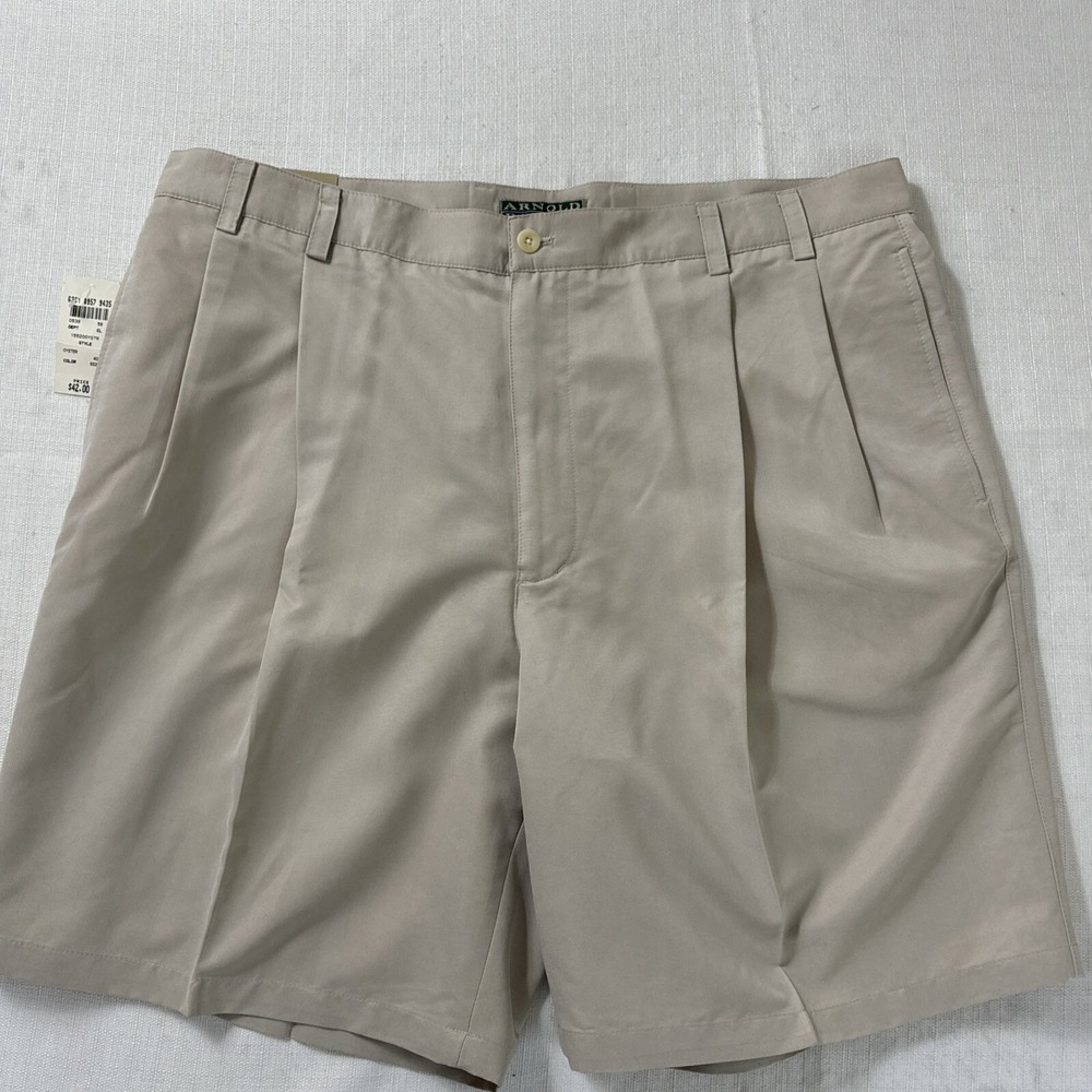 Arnold Palmer Shorts Mens Chino Golf Solid Pleated Khaki Beige size 40 New